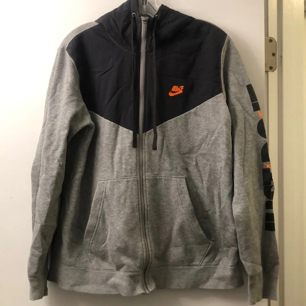 Nike Windbreaker